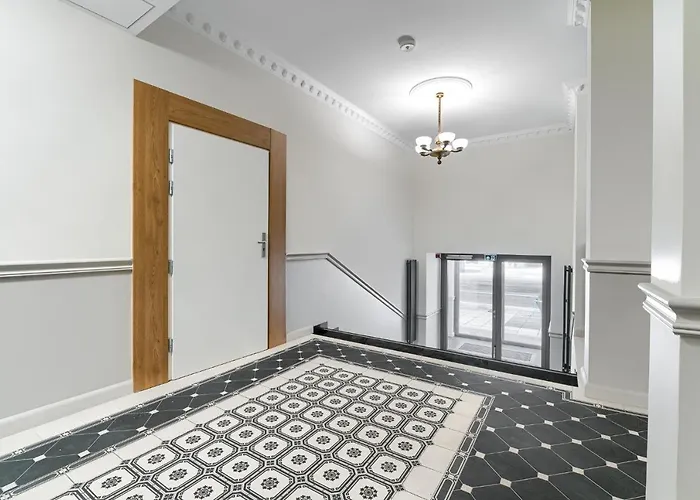 Margi Aura Lux Large And Very Glam Апартаменты *